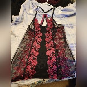 (EUC) Torrid Lace Chemise💕